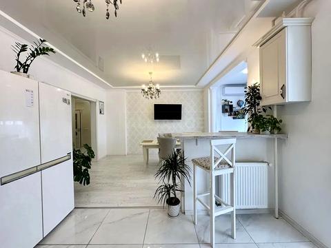 квартира за адресою Сніжна вул., 52