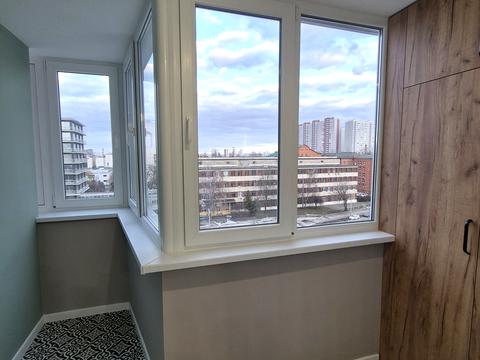 квартира за адресою Автозаводська вул., 5