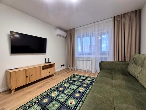 квартира за адресою Автозаводська вул., 5