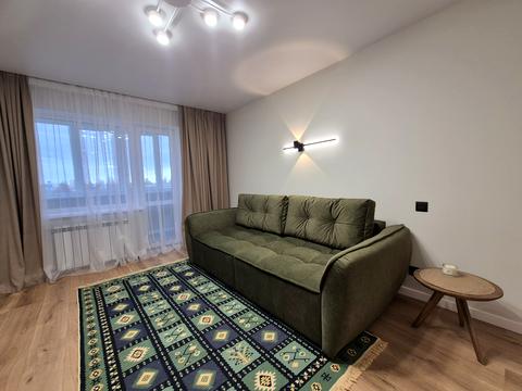 квартира за адресою Автозаводська вул., 5