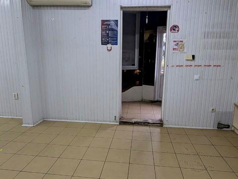 комерційна за адресою 22 Січня вул., 54