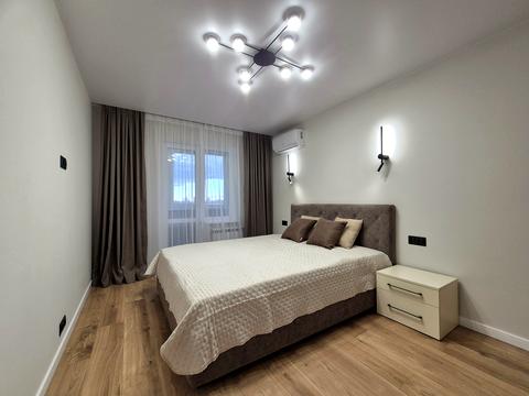 квартира за адресою Автозаводська вул., 5