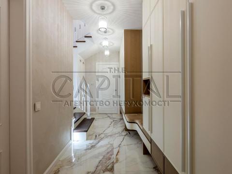 будинок за адресою Павла Загребельного вул. (Миколи Раєвського)