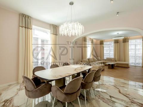 будинок за адресою Павла Загребельного вул. (Миколи Раєвського)