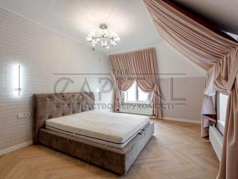 будинок за адресою Павла Загребельного вул. (Миколи Раєвського)