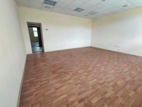 комерційна за адресою Клочківська вул., 192