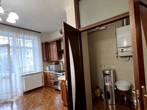 квартира за адресою Сергія Єфремова вул., 40