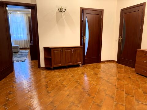 квартира за адресою Сергія Єфремова вул., 40