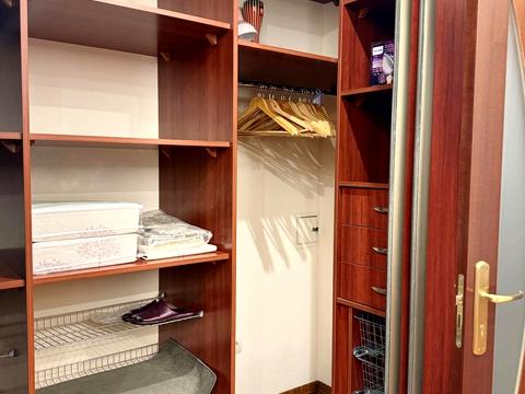 квартира за адресою Сергія Єфремова вул., 40