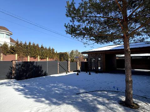 будинок за адресою Центральна вул.