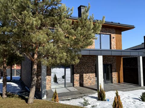 будинок за адресою Центральна вул.