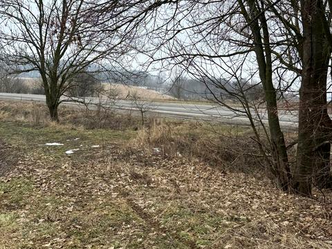 ділянка за адресою с. Валя Кузьмина, 