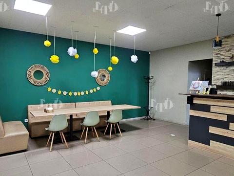 комерційна за адресою Василя Симоненка вул., 117