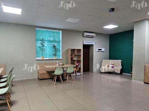 комерційна за адресою Василя Симоненка вул., 117