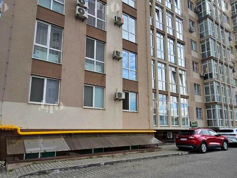 комерційна за адресою Василя Симоненка вул., 117