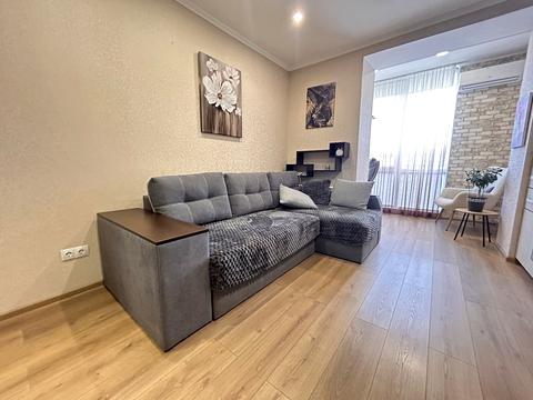 квартира за адресою Олега Антонова вул. (Карла Маркса), 13в