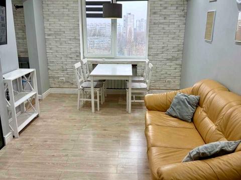 квартира за адресою Валентинівська вул., 11