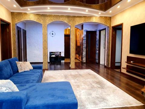 квартира по адресу Александра Мишуги ул., 12