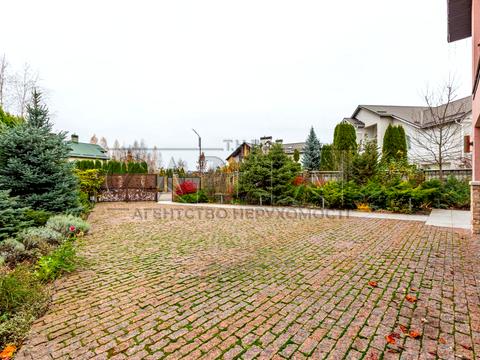 будинок за адресою Світанкова, 10