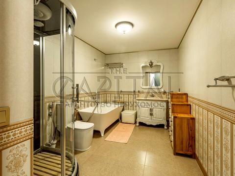 будинок за адресою Світанкова, 10