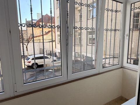 квартира за адресою Сергія Єфремова вул., 75