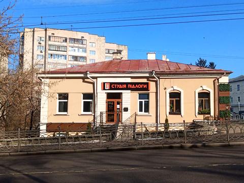 комерційна за адресою Рівне, Соборна, 18