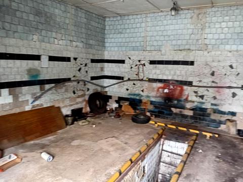 комерційна за адресою Ярослава Мудрого вул., 2