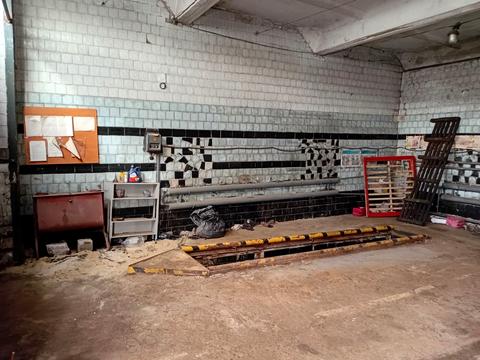 комерційна за адресою Ярослава Мудрого вул., 2