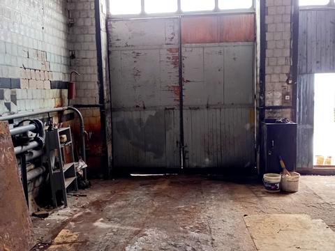 комерційна за адресою Ярослава Мудрого вул., 2