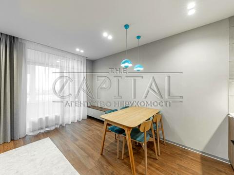 квартира за адресою Салютна вул., (Будинок 03801-03901)