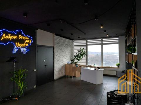 коммерческая по адресу Ужгород, Толстого Льва ул., 13