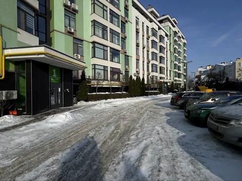 комерційна за адресою Київ, Павла Лі пров. (Московський), 2-Б