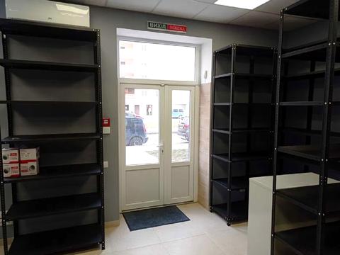 комерційна за адресою Київ, Павла Лі пров. (Московський), 2-Б