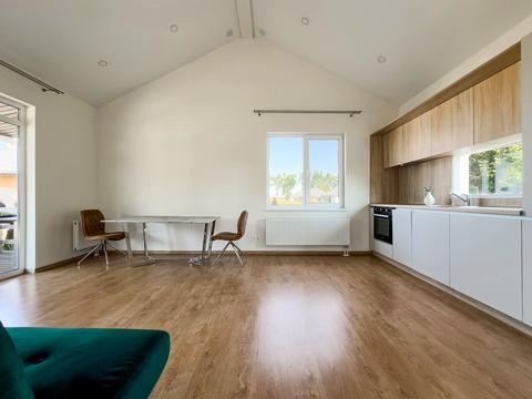 будинок за адресою Жовтнева, 4