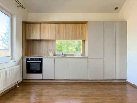 будинок за адресою Жовтнева, 4