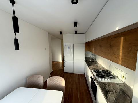 квартира за адресою Злуки просп., 7