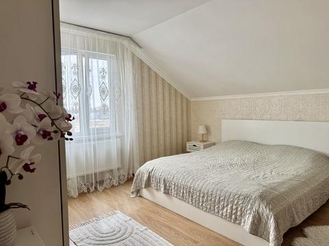 будинок за адресою Київська вул. (Леніна)