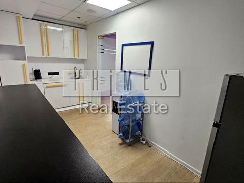 комерційна за адресою Богдана Хмельницького вул., 19-21