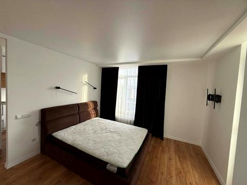 квартира за адресою Злуки просп., 7