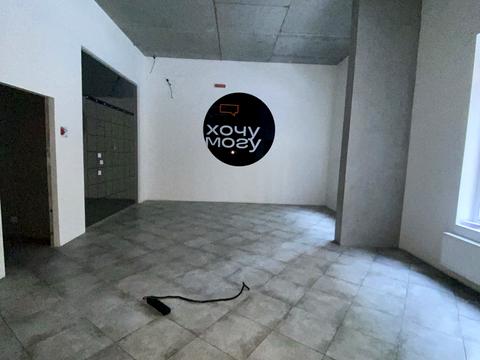 комерційна за адресою Дегтярна вул., 29