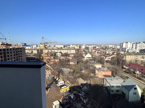 квартира за адресою Степана Бандери вул., (Будинок)