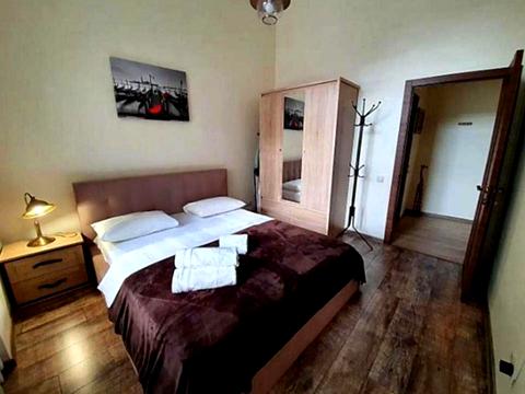 квартира за адресою Велика Житомирська вул., 8-А