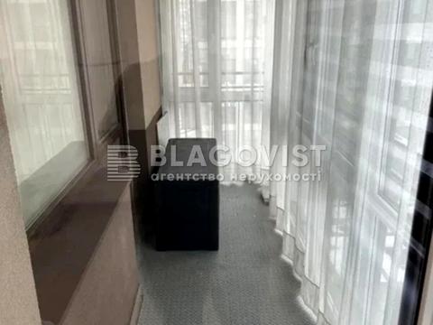 квартира по адресу Олександра Олеся ул., 6-Б