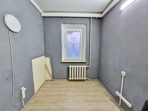 комерційна за адресою Академіка Корольова вул., 74а