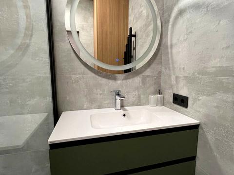 квартира за адресою Салютна вул., 2к24