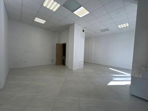 коммерческая по адресу проспект Чорновола, 67ж