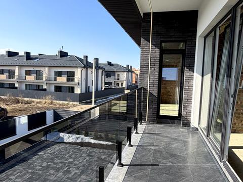 дом по адресу Лунная ул.