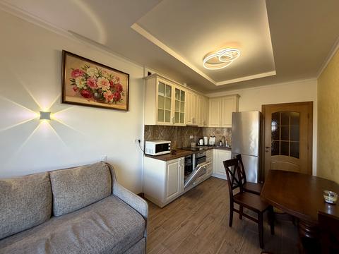 квартира за адресою Авраама Лінкольна вул. (Димитрова), 6-Б