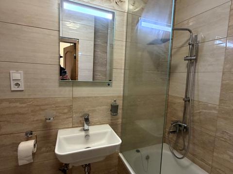 квартира за адресою Авраама Лінкольна вул. (Димитрова), 6-Б