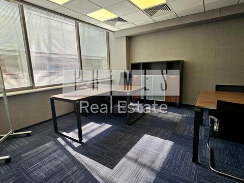 комерційна за адресою Богдана Хмельницького вул., 19-32